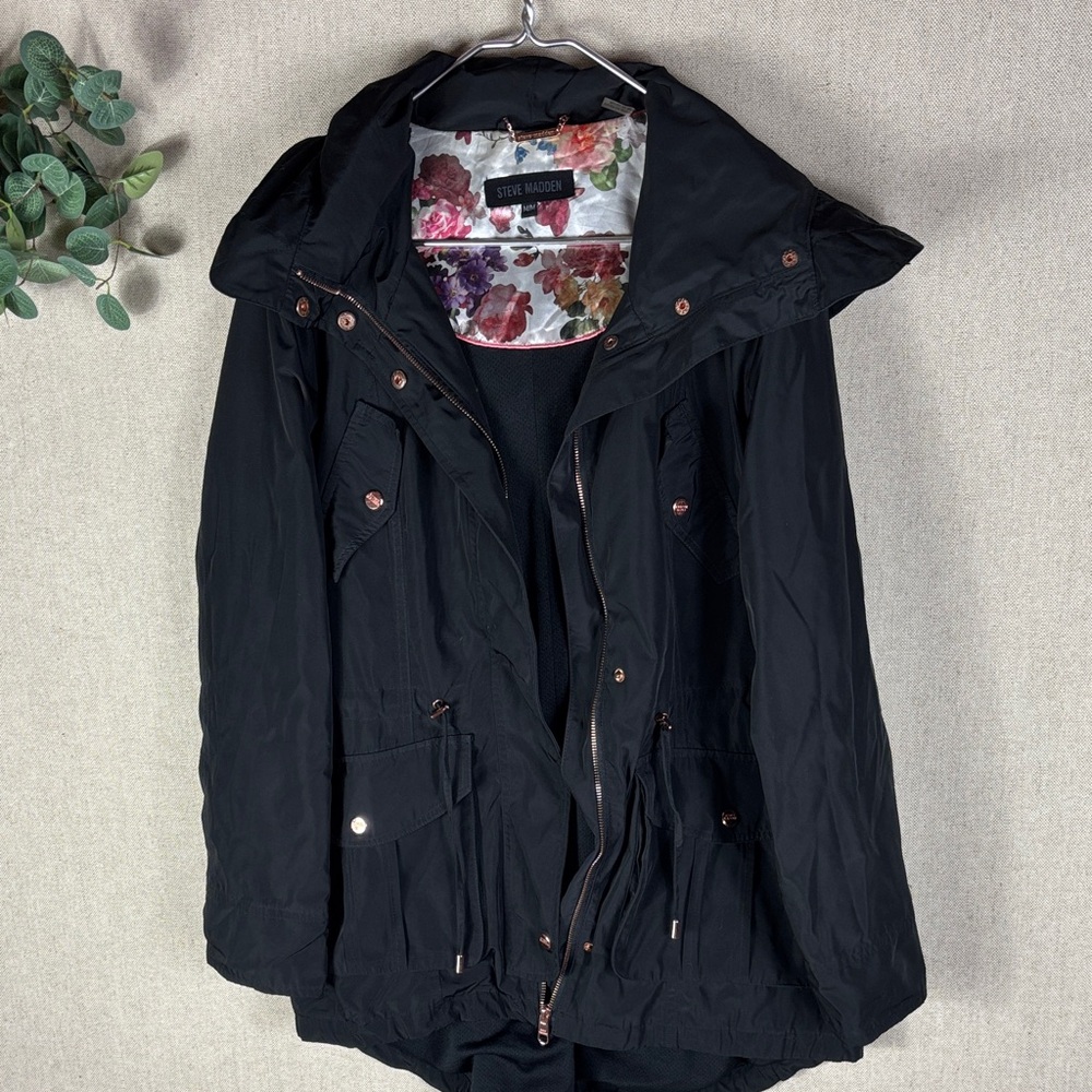 Steve Madden Black Hooded Rain Jacket Medium - Picture 5 of 9
